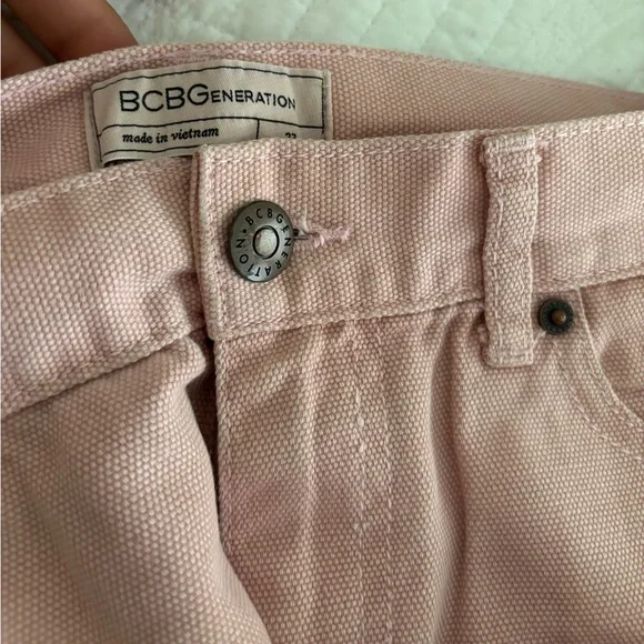 BCBGeneration long short Jean  for women Size 27 Rose
Smoke Cropped Gaucho - Picture 14 of 17